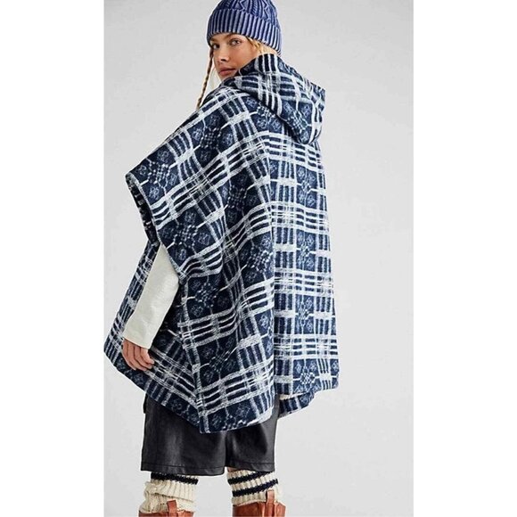 FREE PEOPLE PONCHO XS/S "MISS YOU" Hooded Jacket Winter PLAID BLUE NWOT - Picture 9 of 9